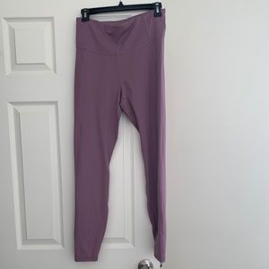 Purple/mauve workout leggings